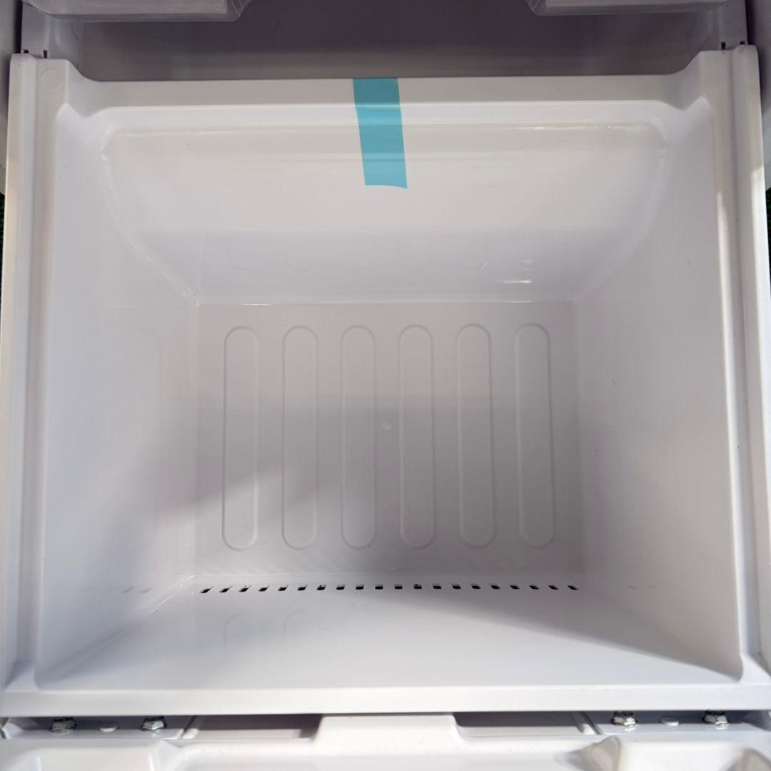 760 SHARP　付け替えどっちもドア　冷蔵庫　100L強　小型　一人暮らし