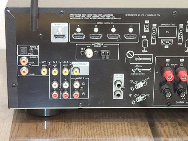 YAMAHA　AVアンプ　RX-V585　付属完備・超美品・快調・快音です