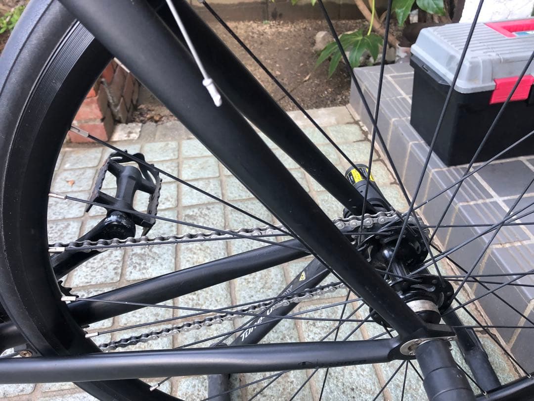 LEADER BIKES ７３５（カーボンフォークです。）【手渡し限定）