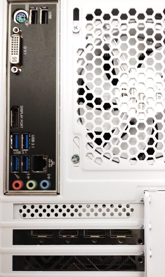 ゲーミングPC/Core i7 8700/RX5600XT/メモリ32GB