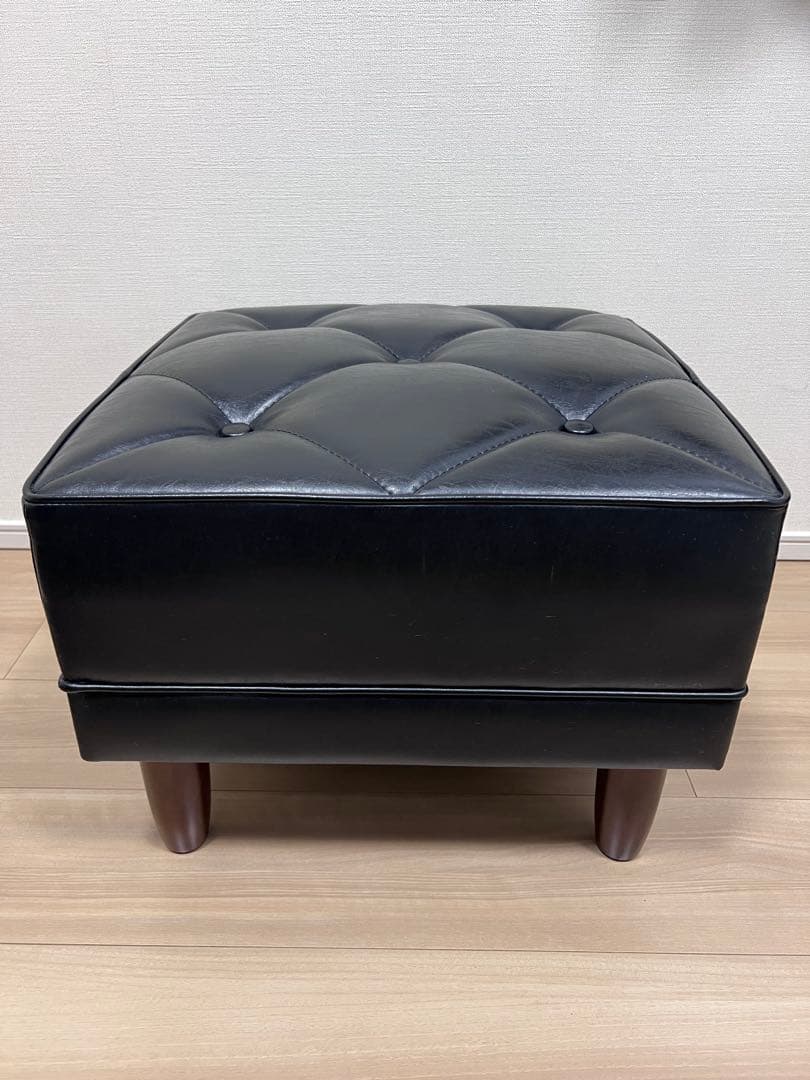 カリモク60 オットマン スタンダードブラック 送料込
