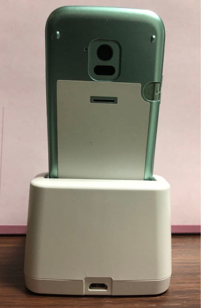 docomo　F-02J　らくらくホン　富士通