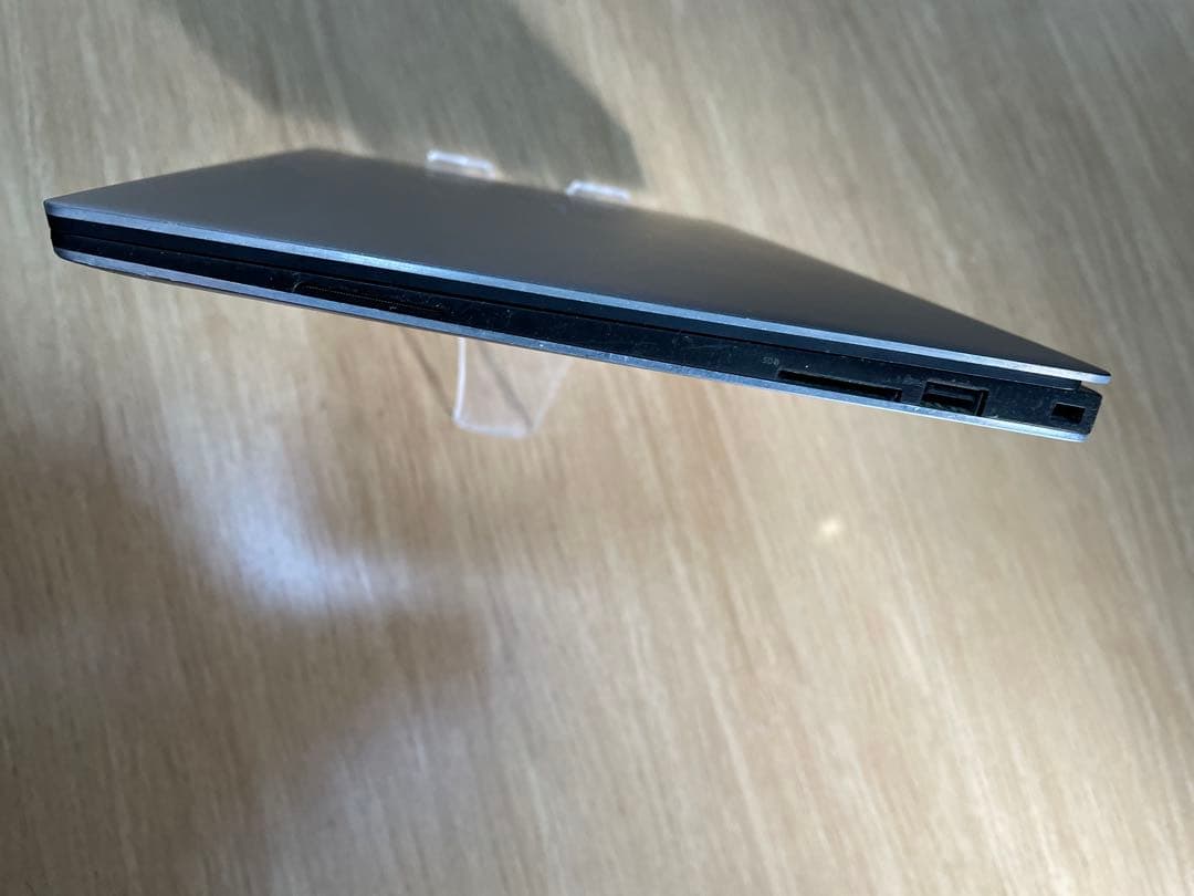 DELL XPS13 9350core i7 激安❗️