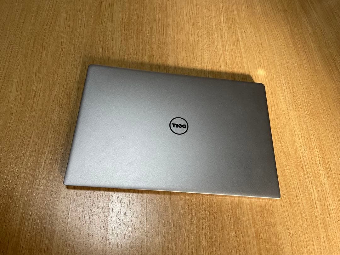 DELL XPS13 9350core i7 激安❗️
