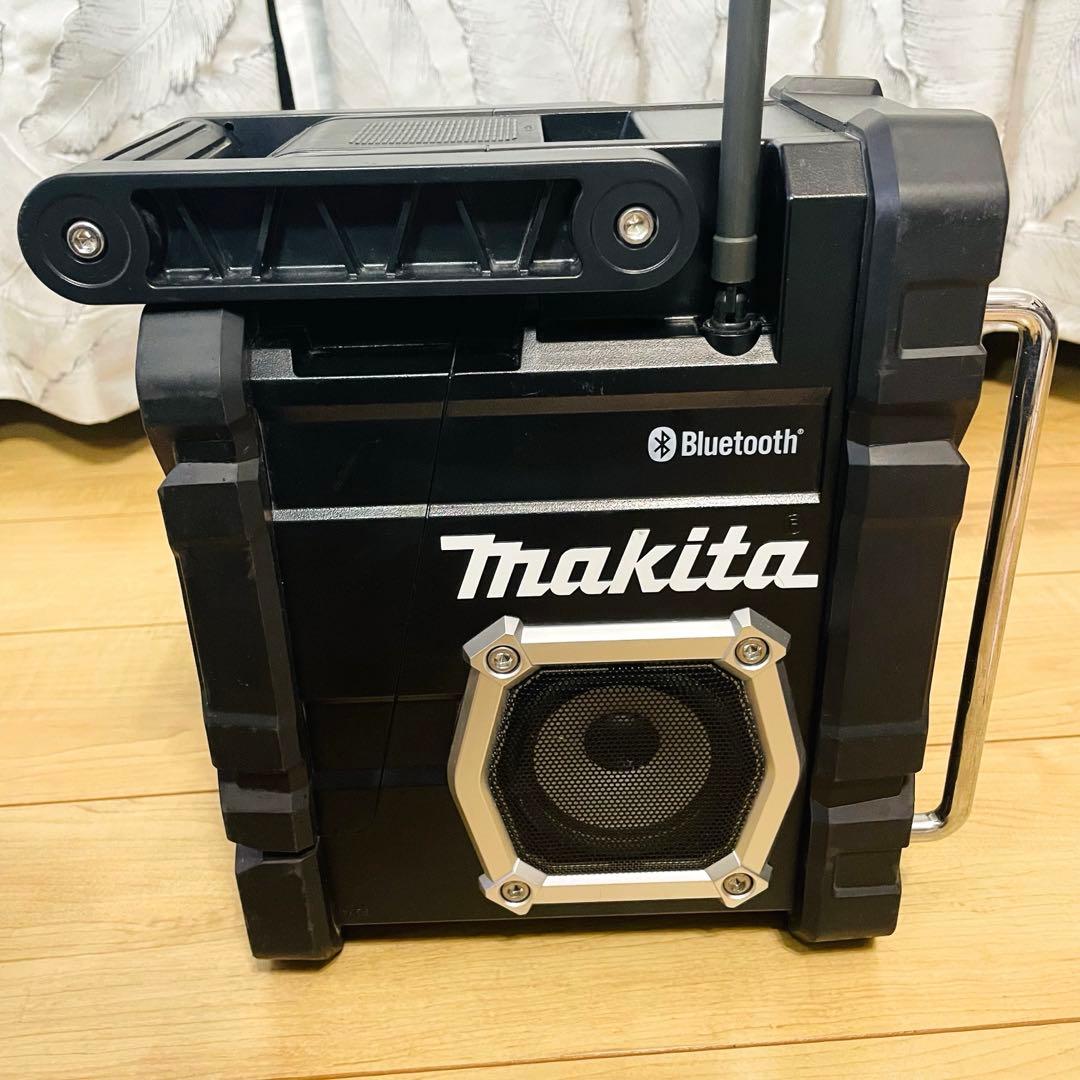 美品✨マキタ　Makita　現場ラジオ　Bluetooth 防災　MR108