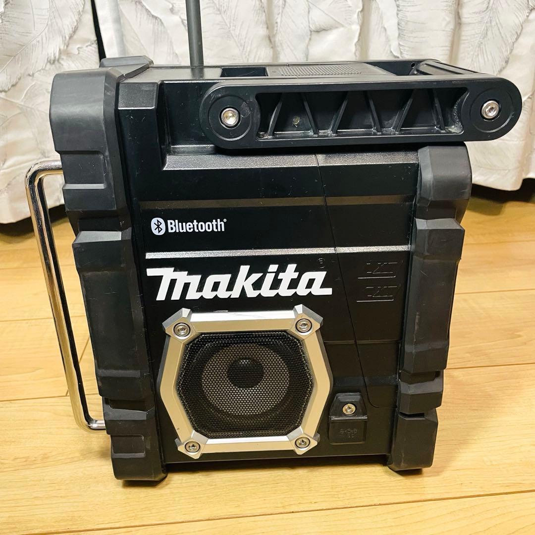 美品✨マキタ　Makita　現場ラジオ　Bluetooth 防災　MR108