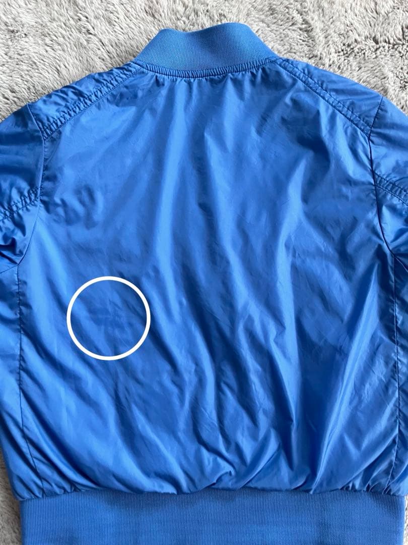 モンクレール　MONCLER 140 ジャケット　ブルゾン　子ども　水色