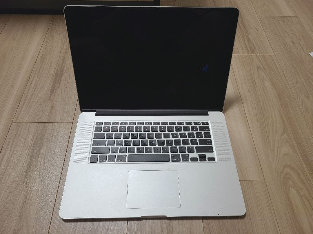 Apple MacBook Pro 15インチ