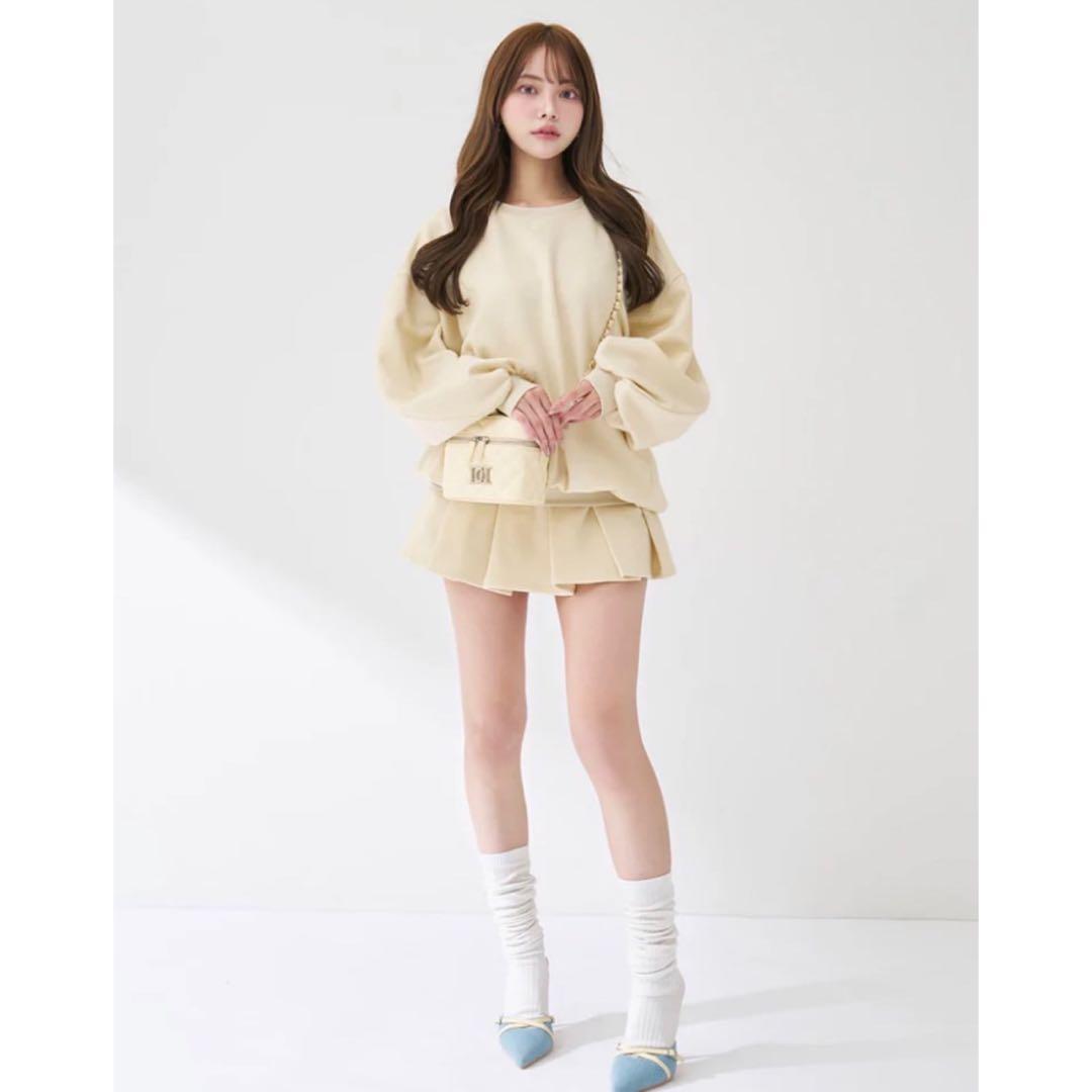 新品未開封　ダーリッチ darich カラーラメスウェットオーバートップス　F