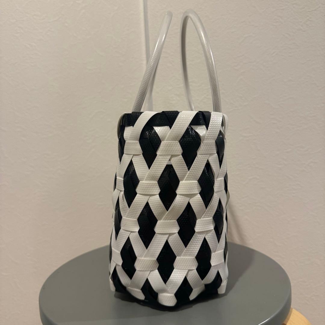 MARNI 編み込みデザイン カゴバッグ