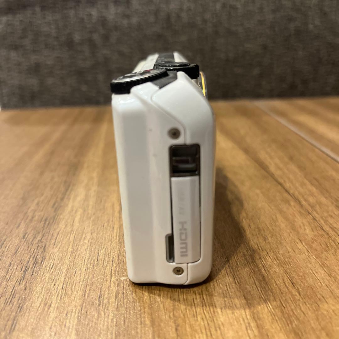 CASIO EXILIM 12.5倍ズーム ホワイト