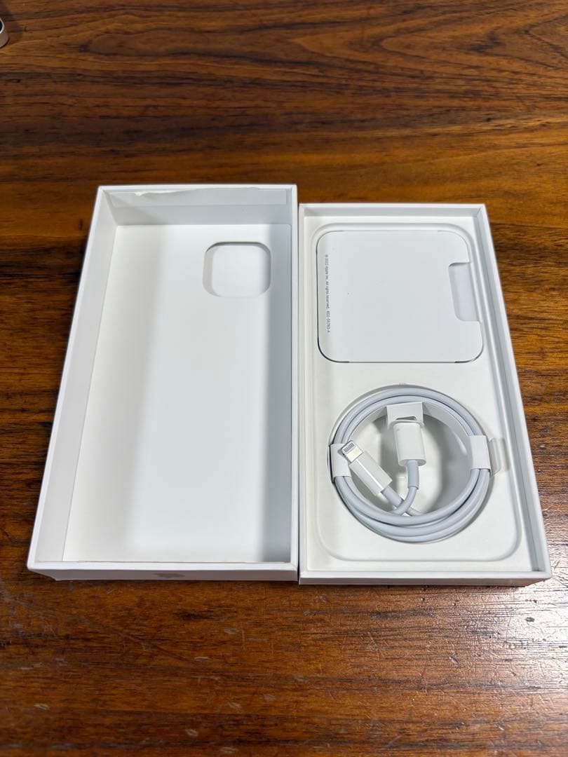iPhone14/スターライト/256GB