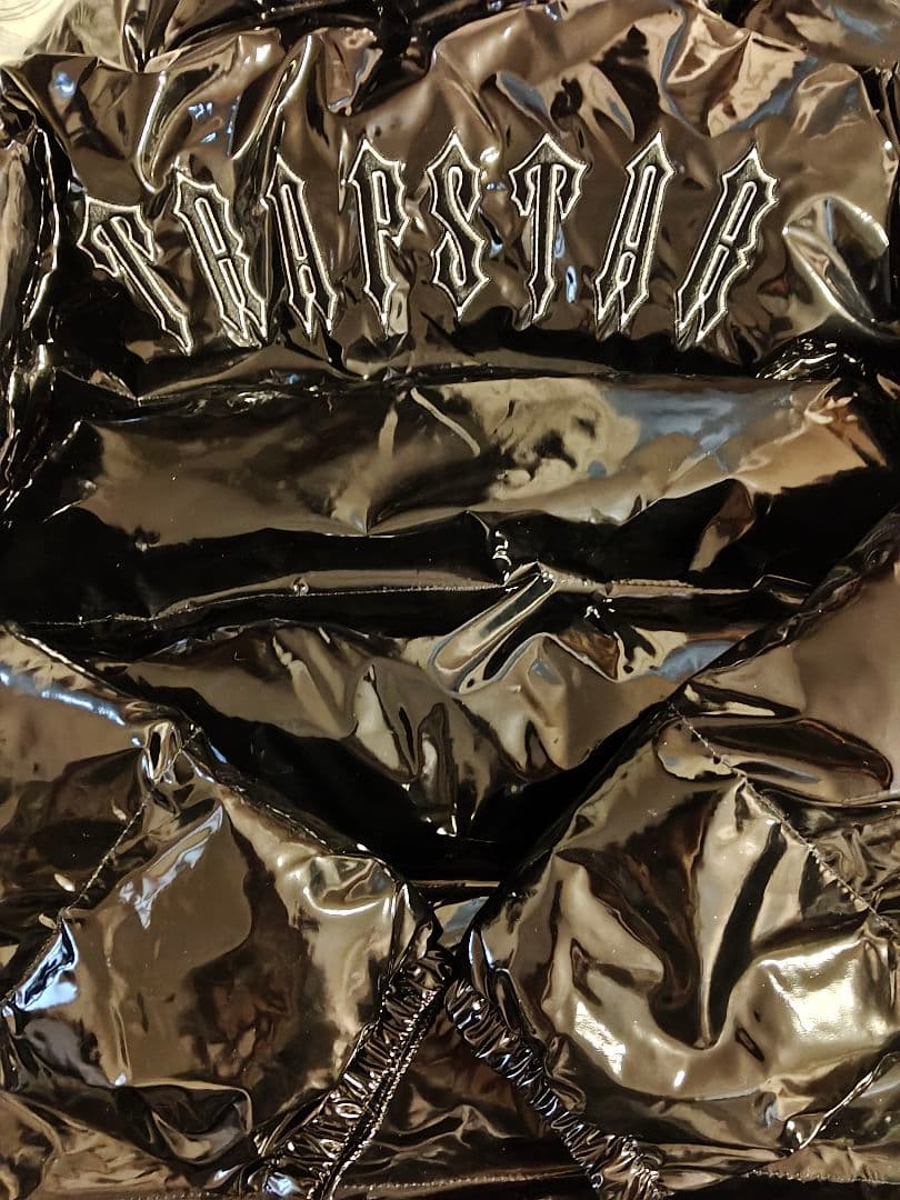 TRAPSTAR ブラックダウンジャケットMサイズ