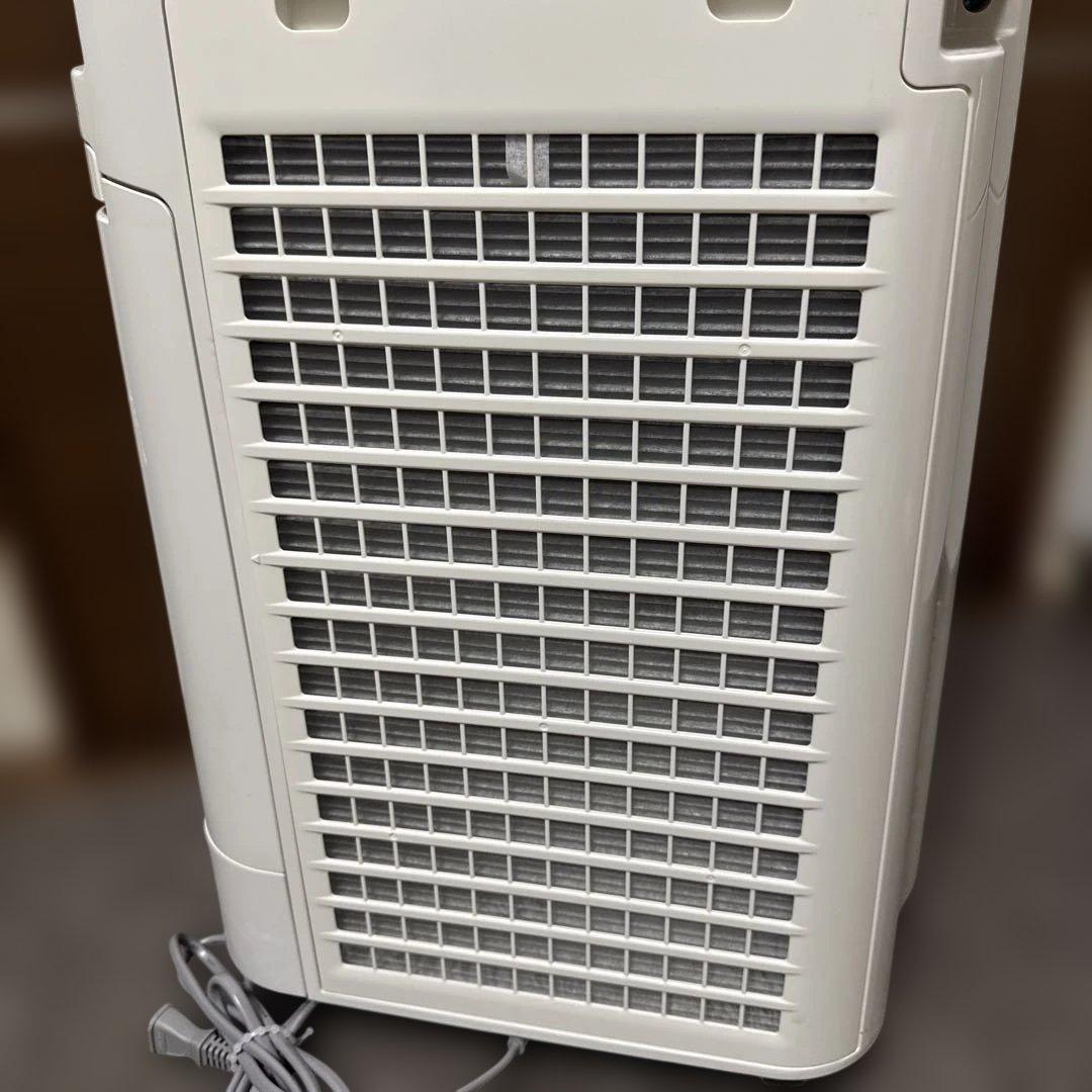 超美品　SHARP 加湿空気清浄機KC-40TH4-W 2021年製