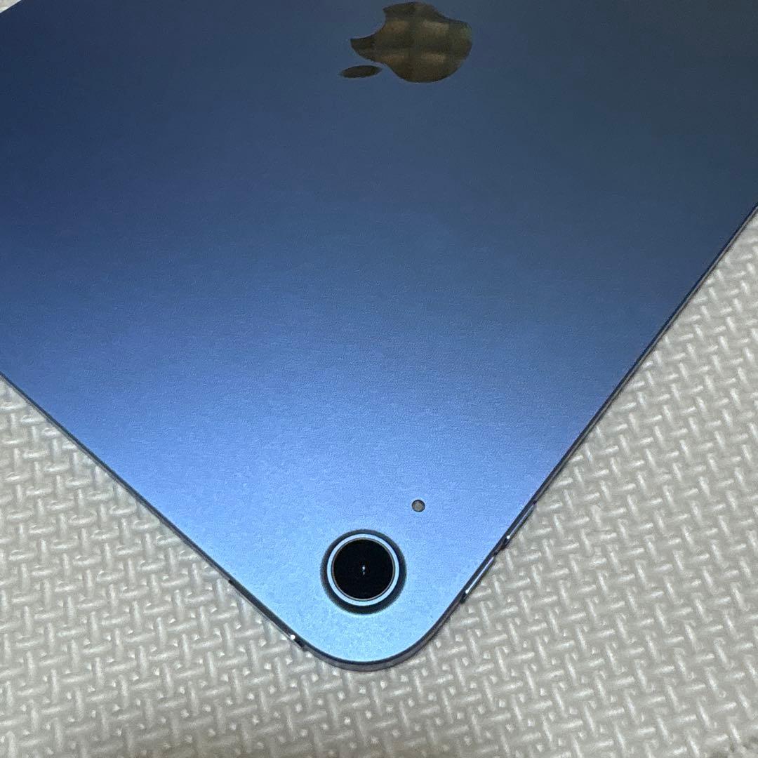 美品 Apple iPad 10.9インチ ブルー　第10世代