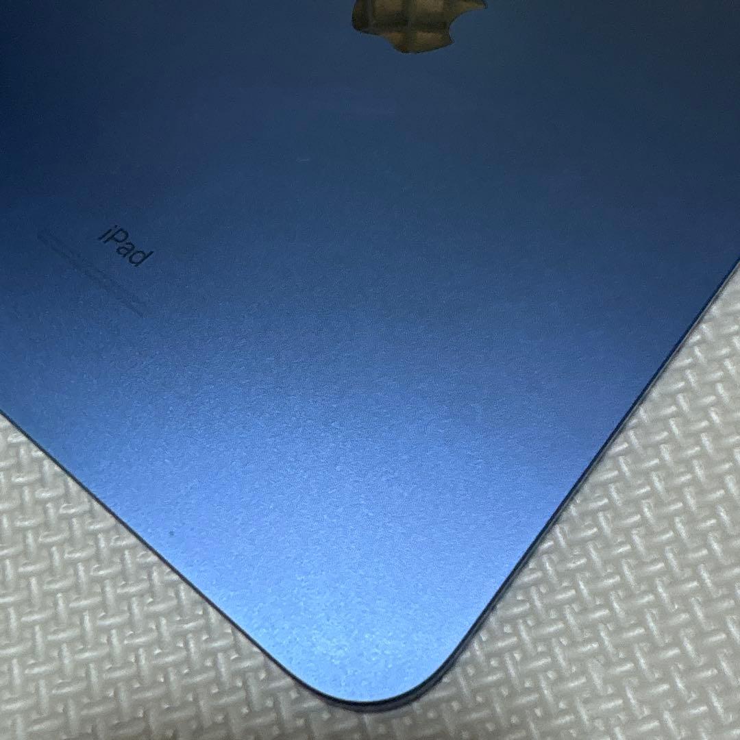 美品 Apple iPad 10.9インチ ブルー　第10世代