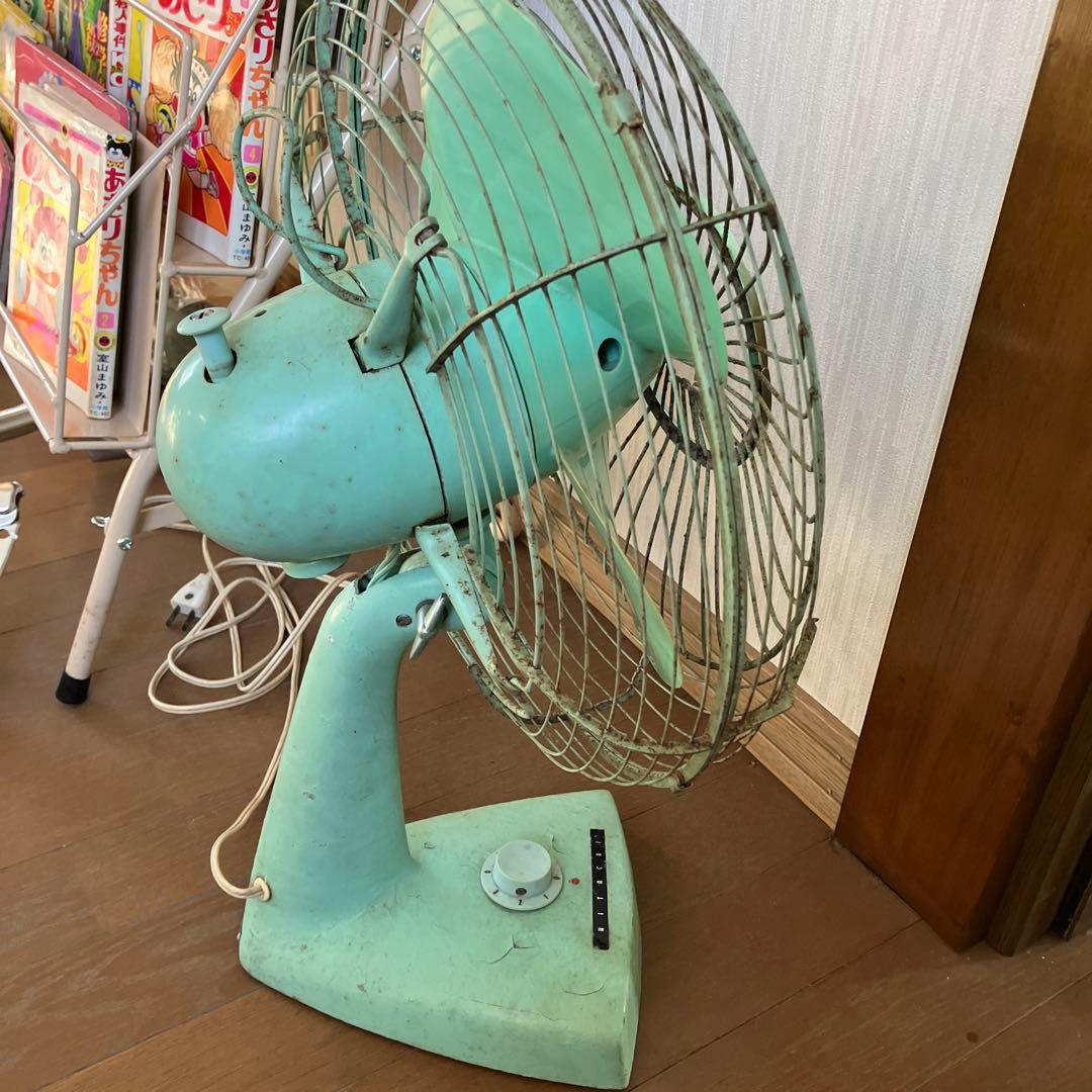 HITACHI 卓上扇風機 レトロ　日立　3枚羽　ミントグリーン　アンティーク