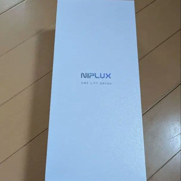 ♥専用です♥NIPLUX EMS LIFT BRUSH 美顔器