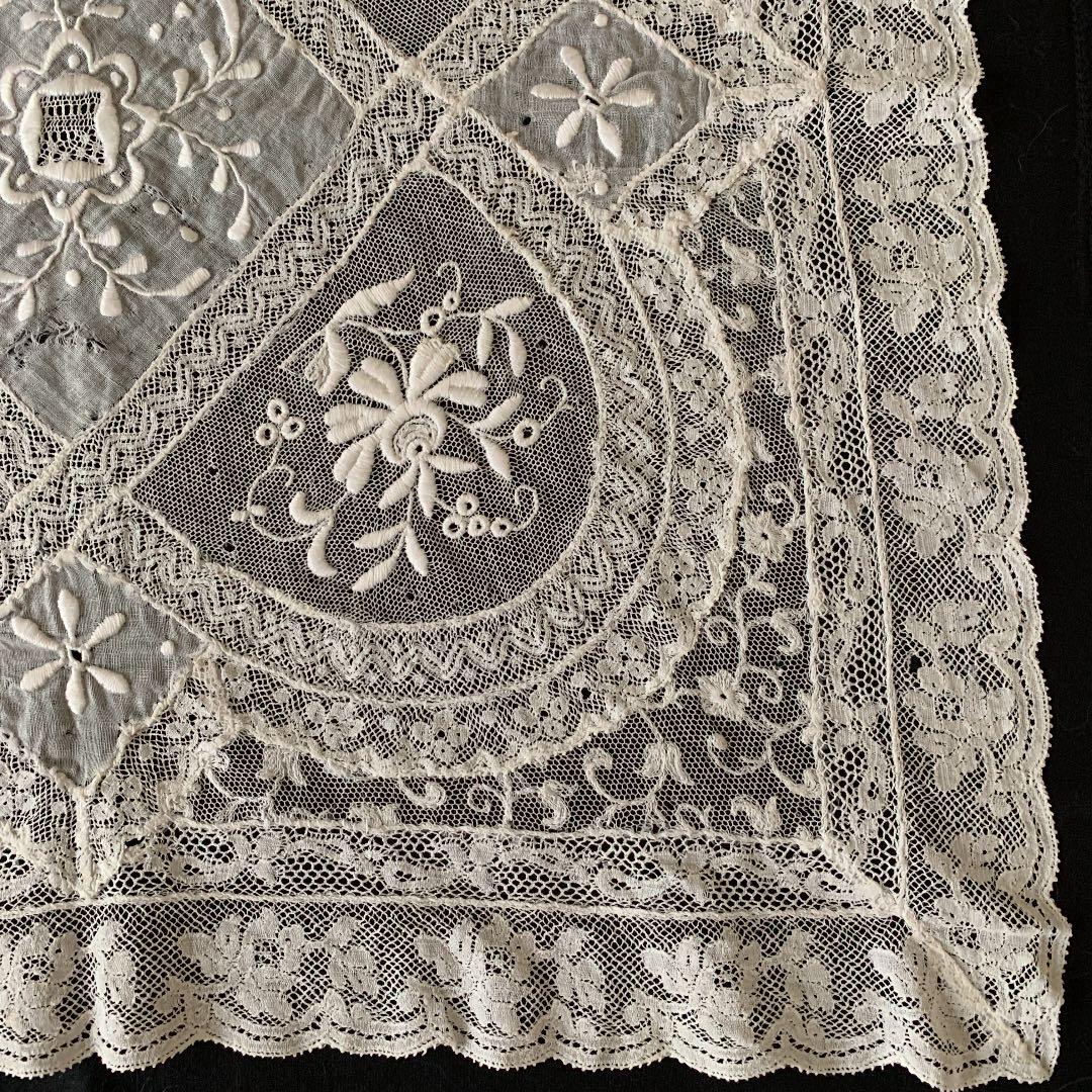 フランスアンティーク　ノルマンディレース・ドイリー