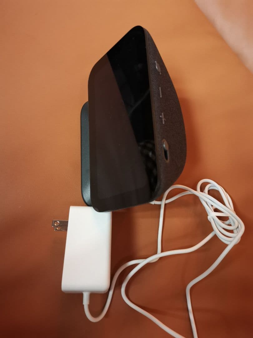 Echo Show 5 (エコーショー5) 第3世代 \チャコール スタンド付き