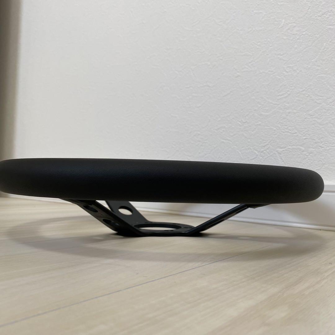 ディープコーン　ステアリング MOMOレプリカ