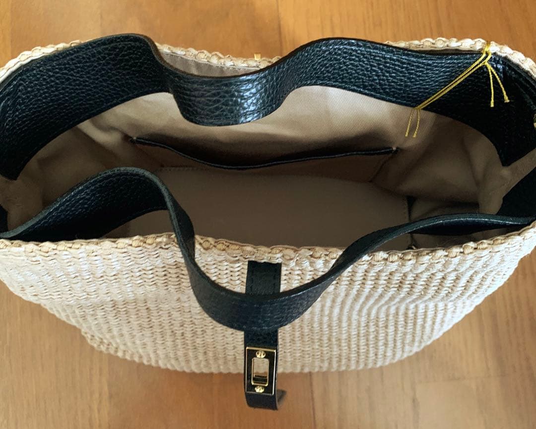 VIOLA D'ORO ヴィオラドーロ　ラフィア　サンドロ　ショルダーバッグ