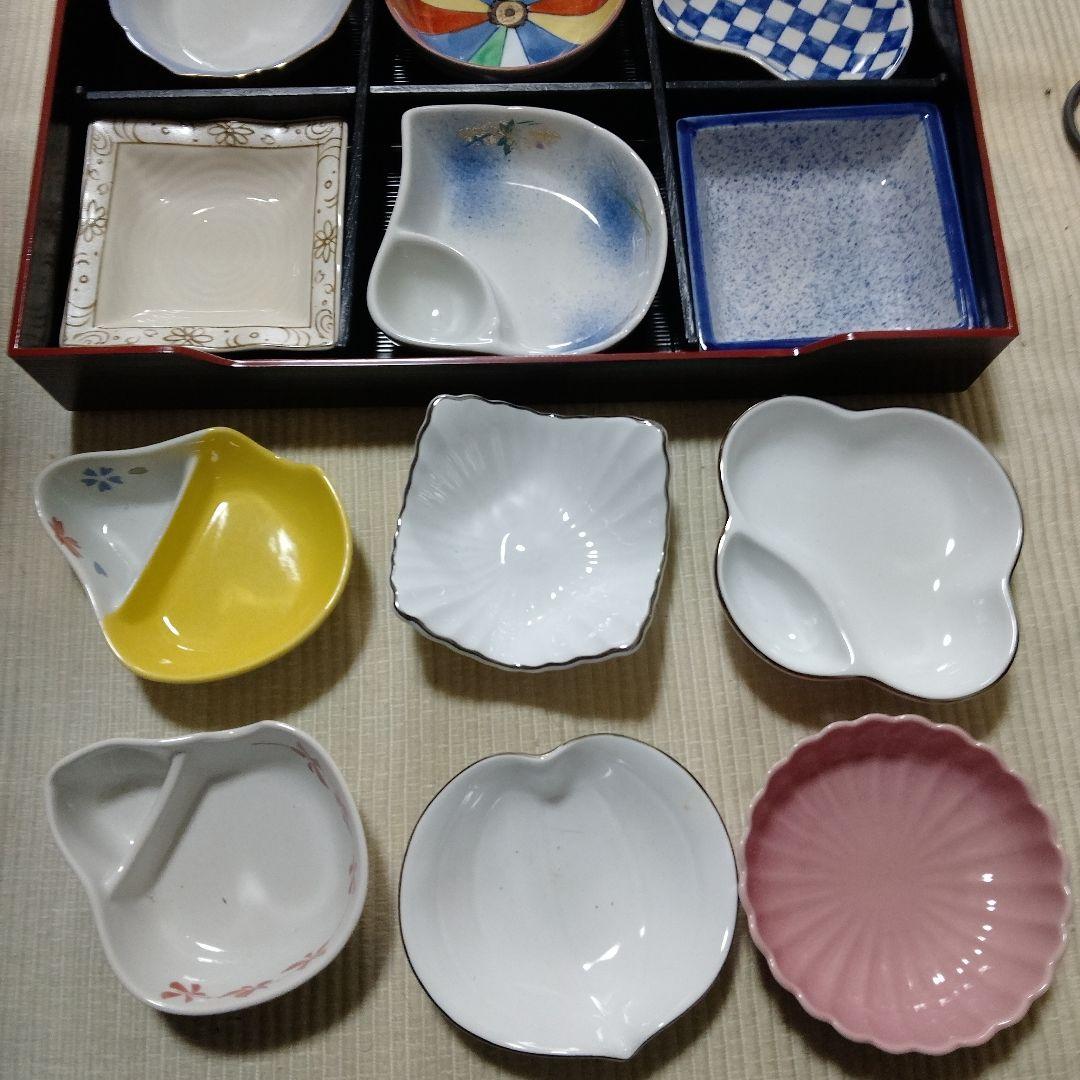多様なデザインの小皿セット 12個、松花堂弁当箱付き、送料込み、おすすめ