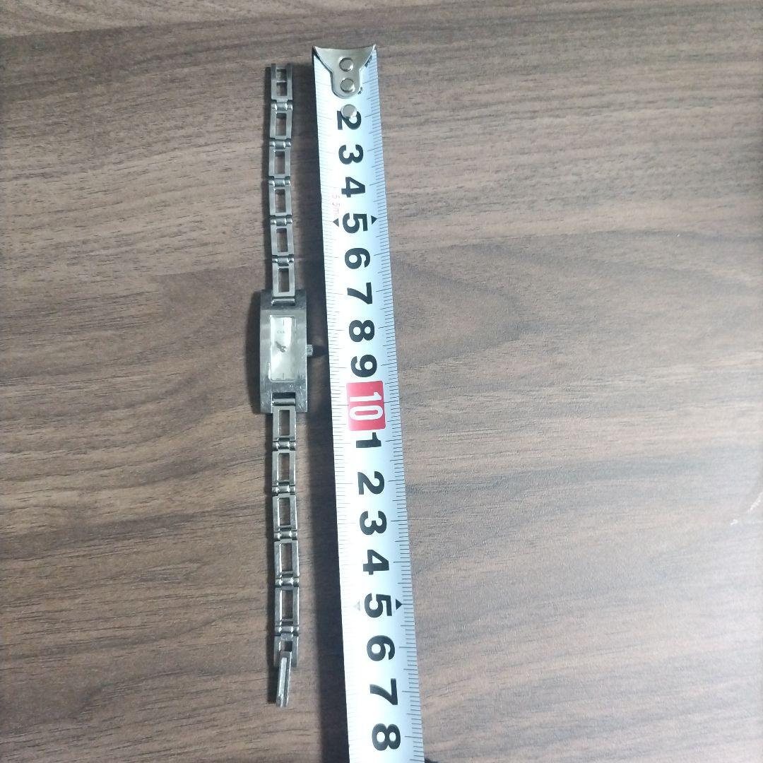 GUCCI シルバー 時計　ブレスレット風