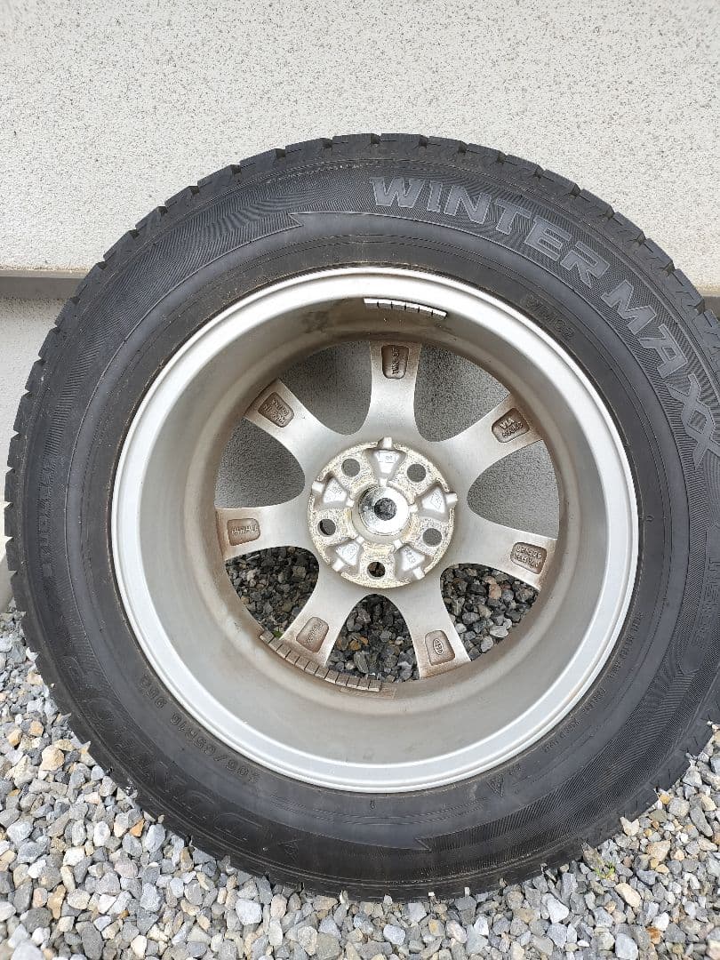 DUNLOP ウィンタータイヤセット 205/65R16
