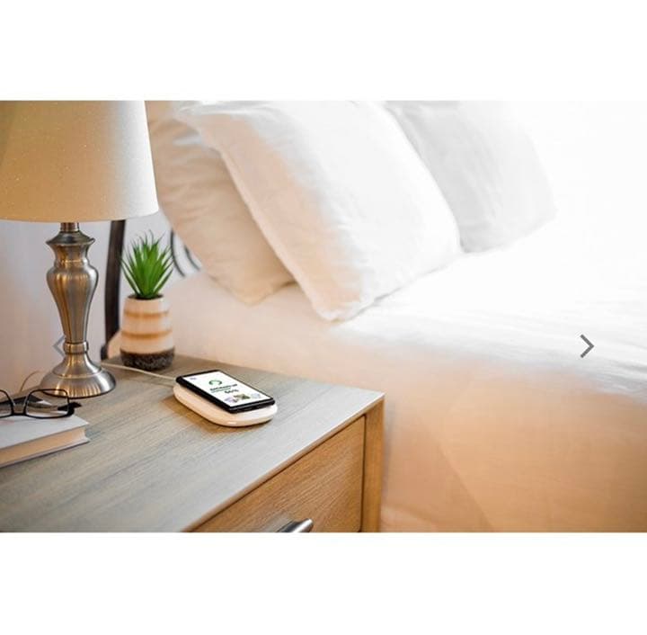 SanDisk iXpand ワイヤレス充電機