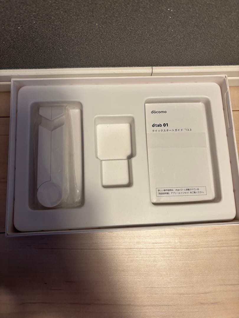 その他 docomo dtab01 Aluminum Silver(S)