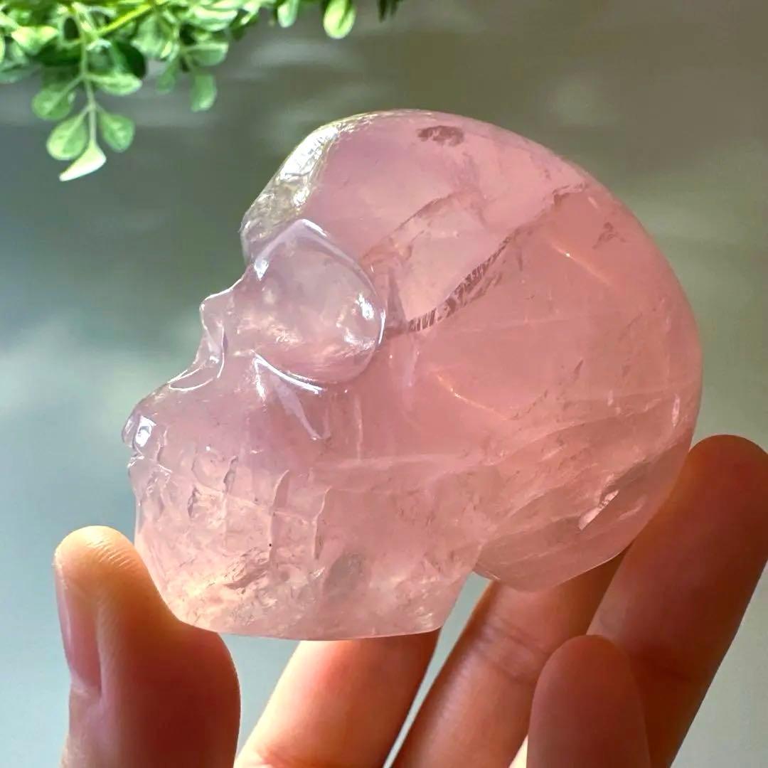 ローズクォーツ　スカル　マダガスカル　濃いめ　ピンク　天然石