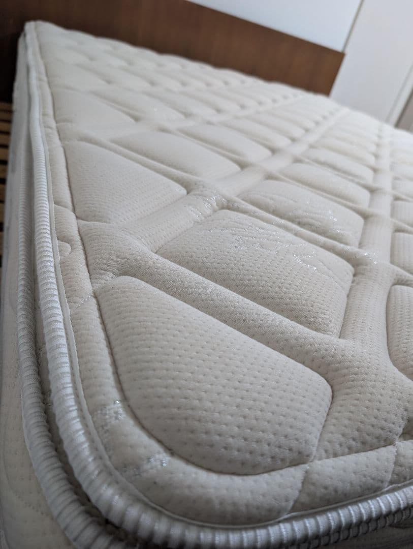 【定価約40万円 美品】シモンズビューティレストカスタムロイヤル★クイーンサイズ