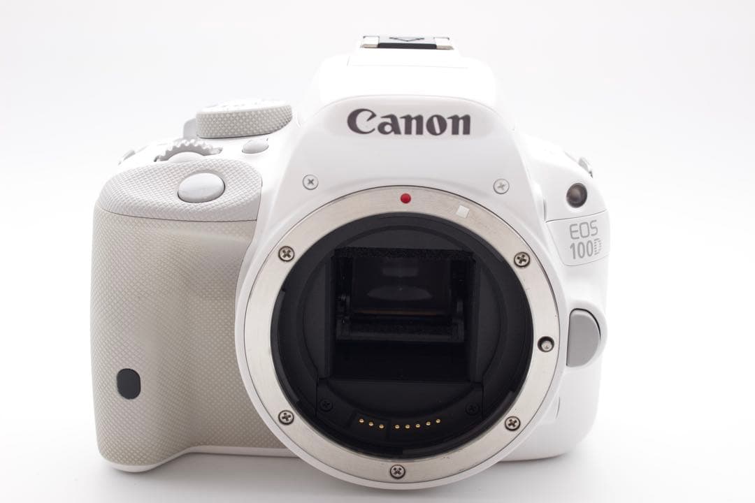 キャノン　EOS Kiss X7 ホワイト　最軽量　美品　100D スマホ転送