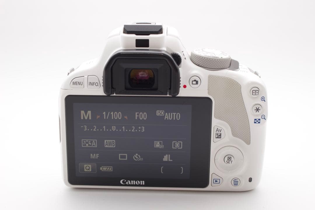 キャノン　EOS Kiss X7 ホワイト　最軽量　美品　100D スマホ転送