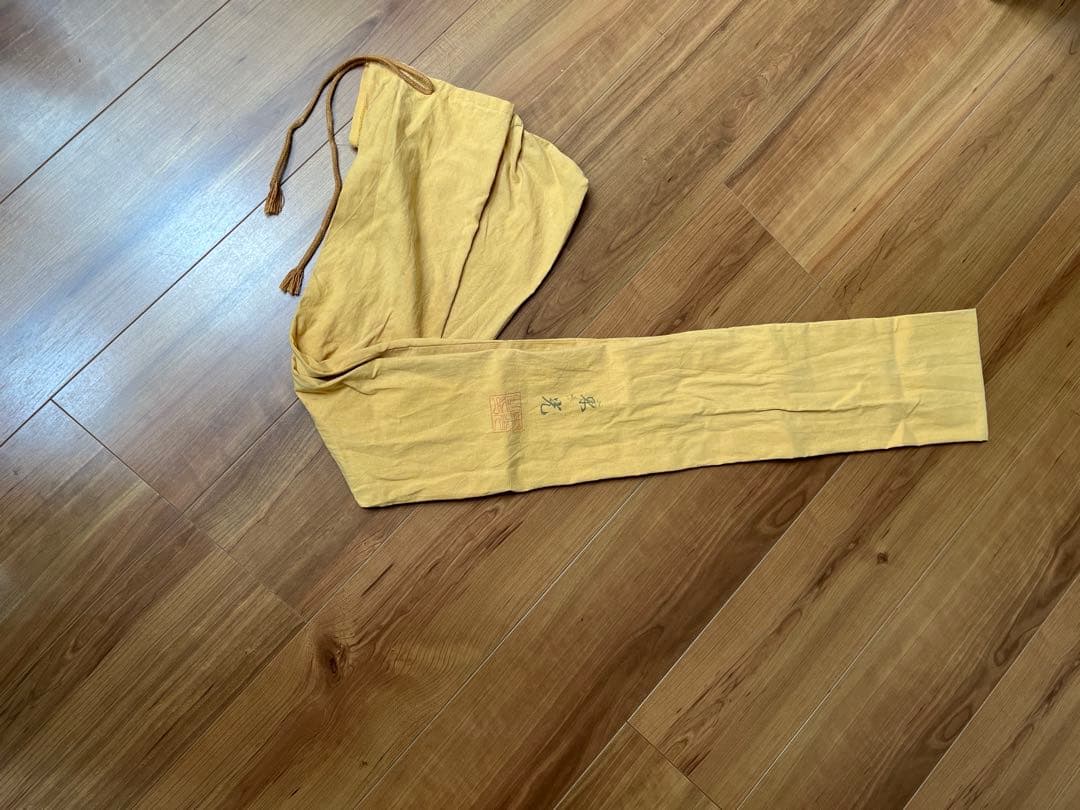 石鯛和竿　東光作　総塗り４本継ぎ竹竿　石鯛竿