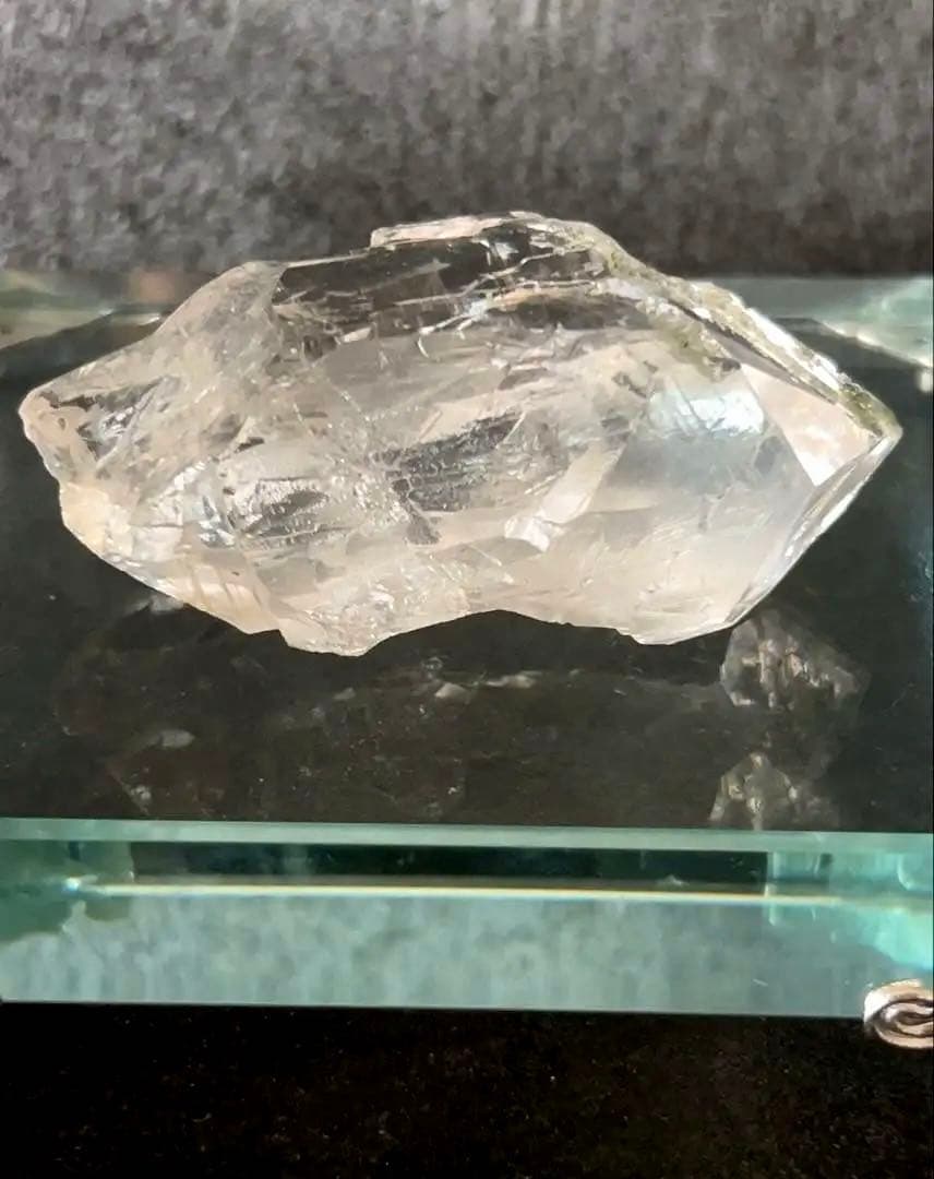 マニハール　ヒマラヤ　マニハール　水晶　原石　　レコードキーパー　クローライト