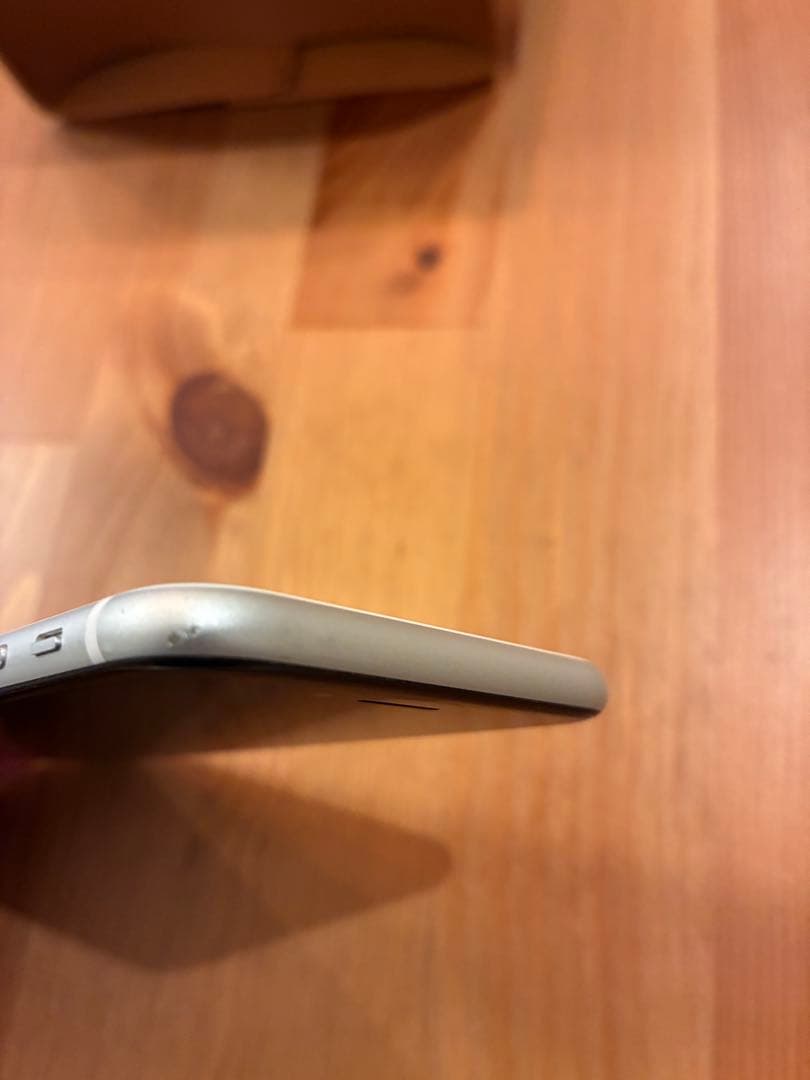 iPhone SE 第2世代（SE2）128GB SIMフリー