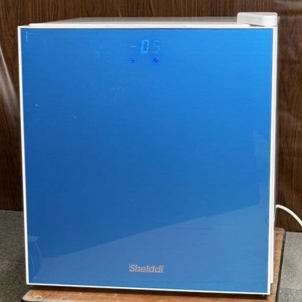 送料込Shelddi 家庭用小型冷凍庫32L静音スリムSHF-032直接引取歓迎