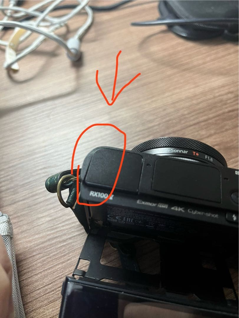 デジタルカメラ SONY RX100 5