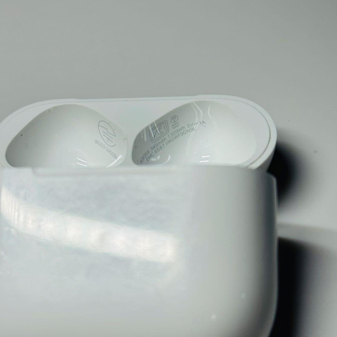 【7】 AirPods 4 第4世代 本体 ANC搭載 保証期間あり