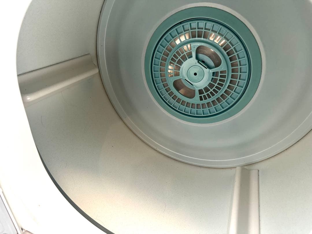 TOSHIBA 電気式乾燥機 ホワイト　ED-60C(新品フィルター付き)