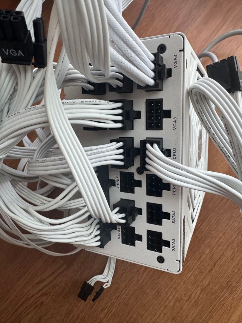 SUPER FLOWER SF-1000F14MP 1000W 電源ユニット