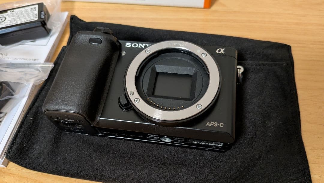 Sony α6000 ボディ ILCE-6000 美品