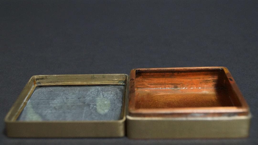 銅製 金工細工『松文』墨合 墨箱 / 書道具