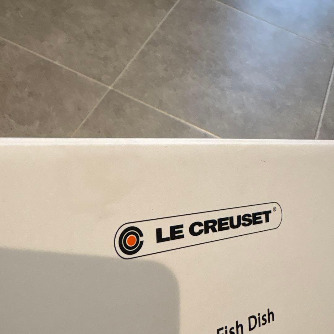 ルクルーゼ　フィッシュディッシュMサイズ 2点