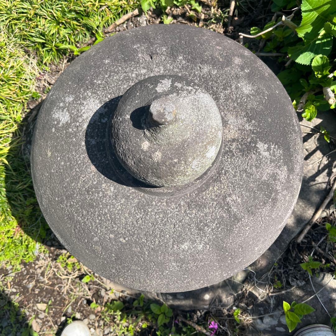 【引き取り限定】　庭石　灯篭　石材　石　日本庭園　ガーデニング