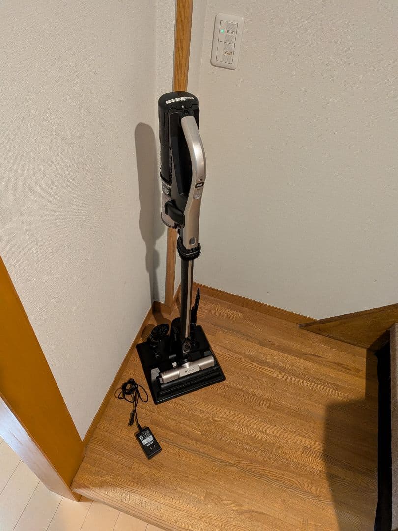 【強連続８分３１秒】日立　スティッククリーナー　PV-BL3J