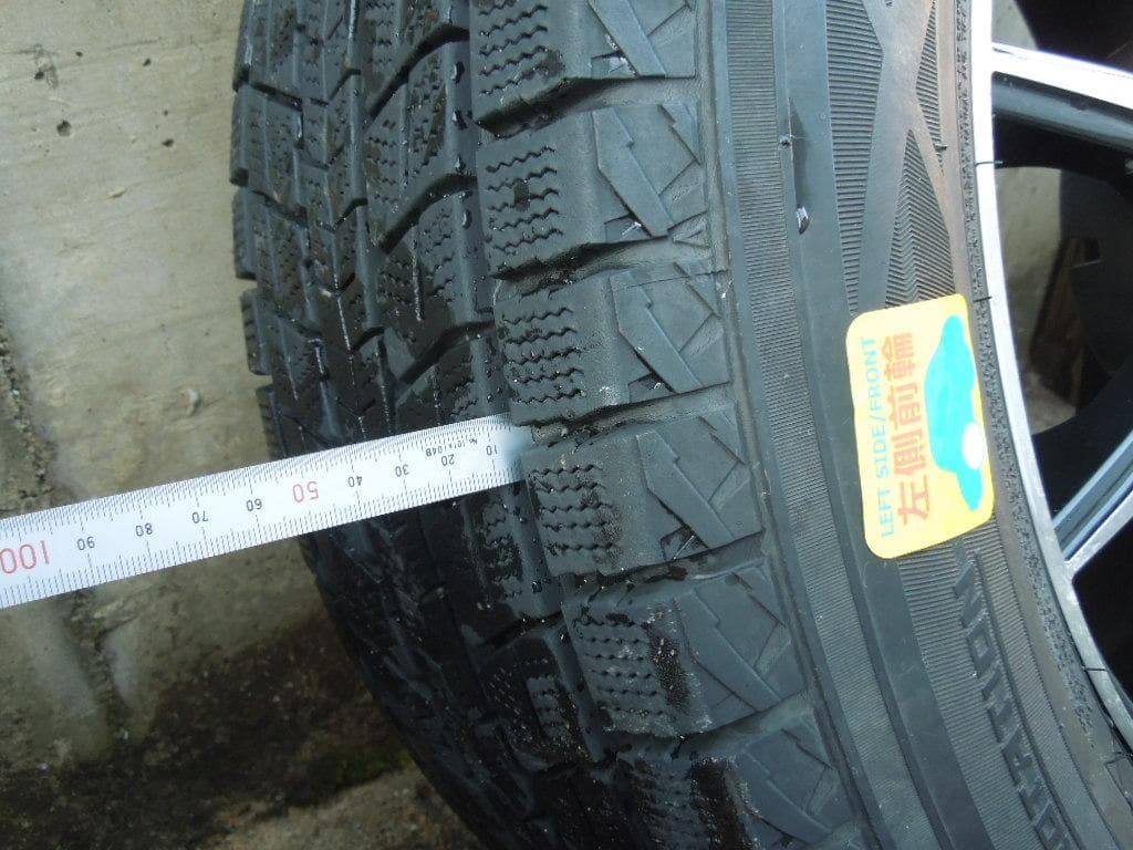 ダンロップ スタッドレスタイヤ 17インチ 4本セット