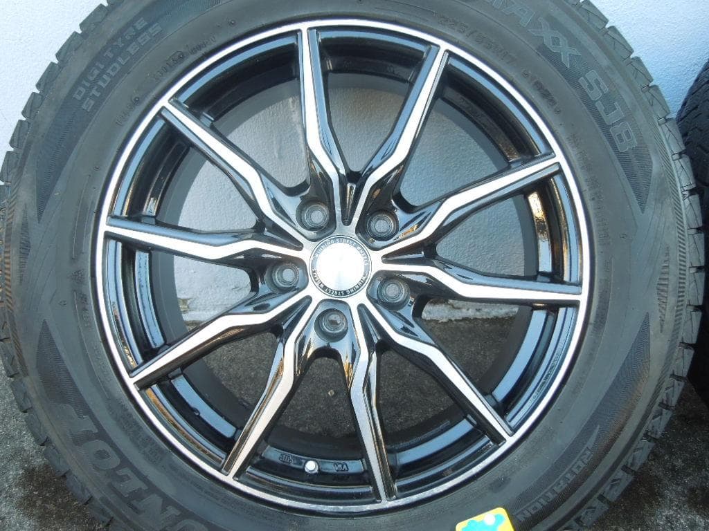 ダンロップ スタッドレスタイヤ 17インチ 4本セット